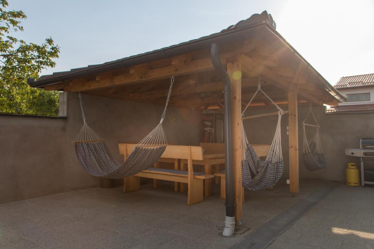 Holiday Home Thesaurum Karanac エクステリア 写真