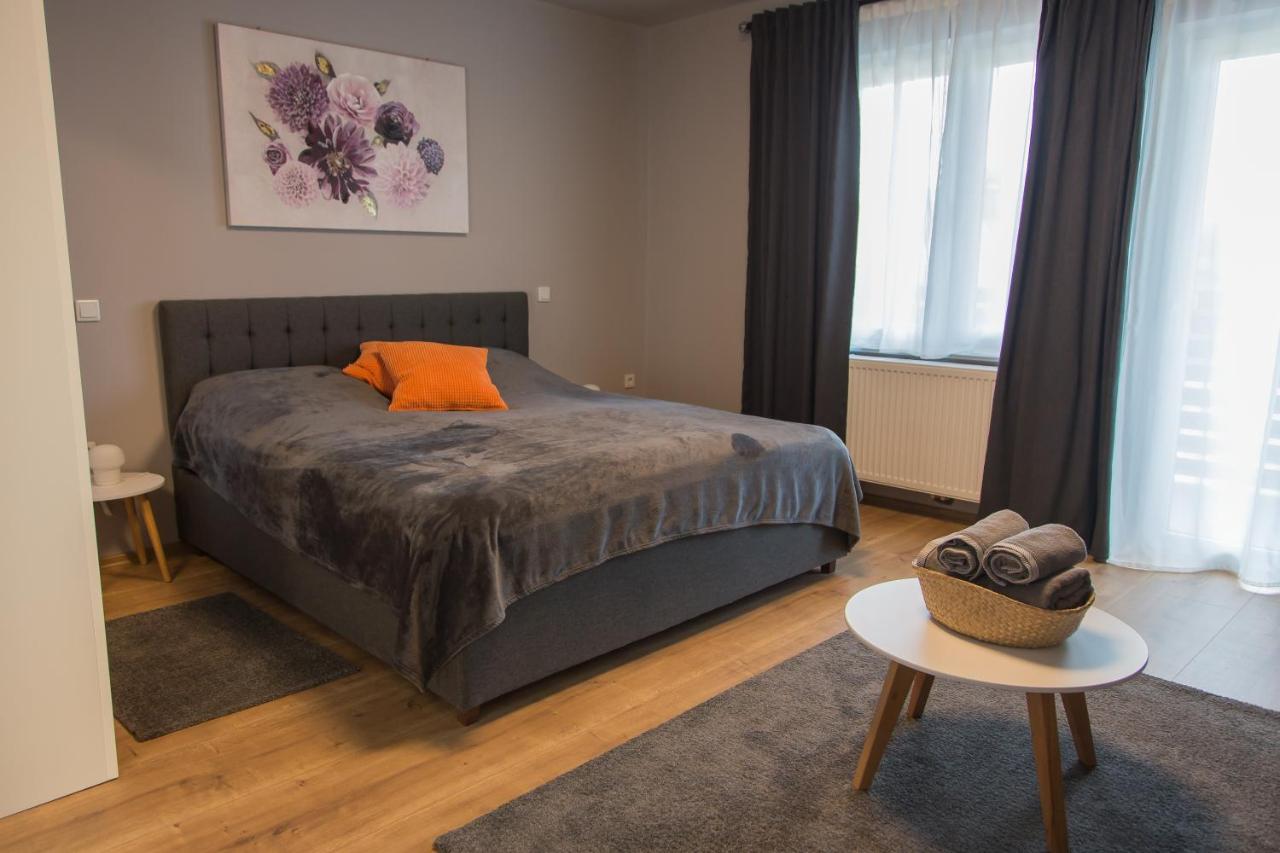 Holiday Home Thesaurum Karanac エクステリア 写真