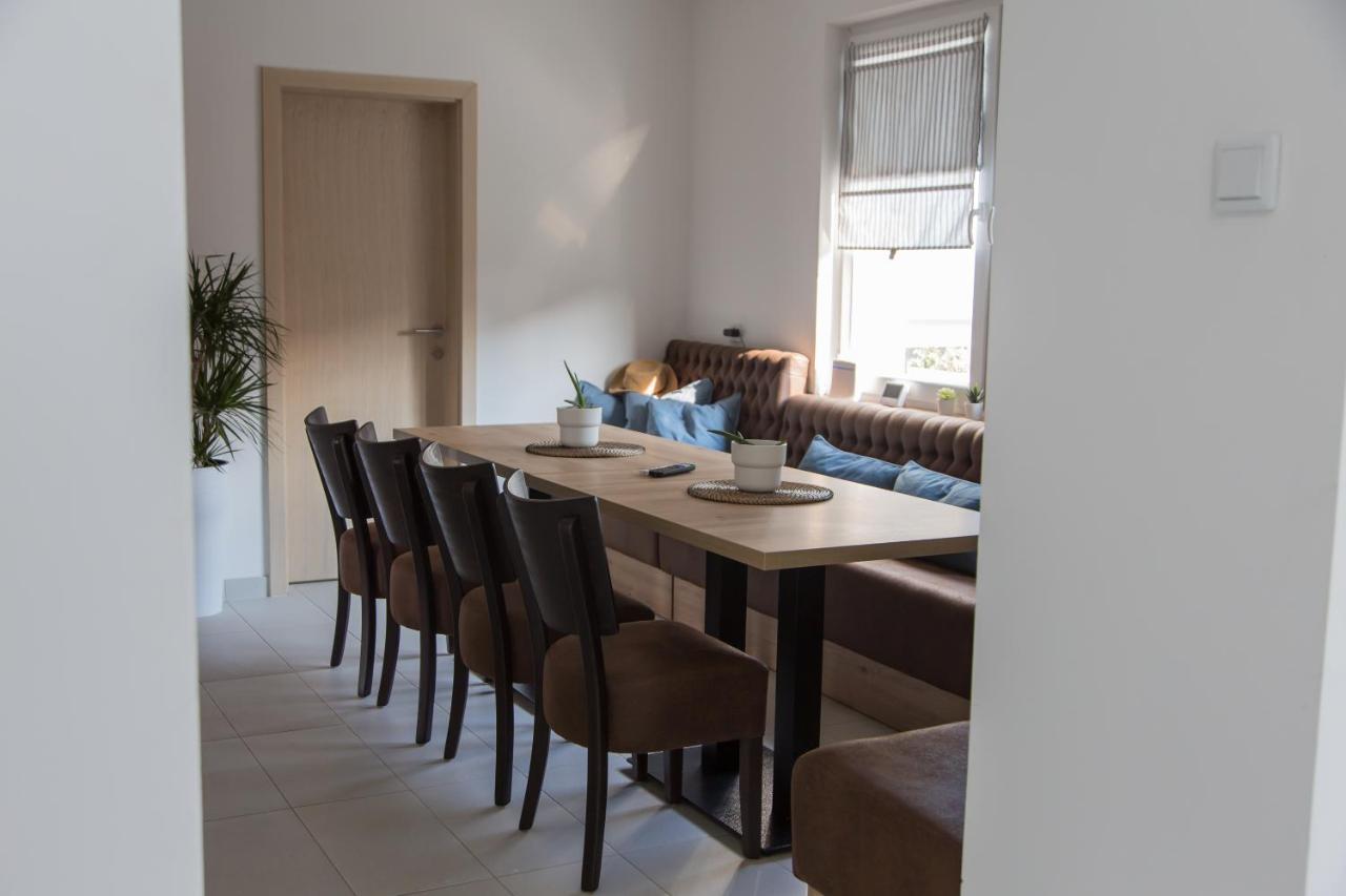 Holiday Home Thesaurum Karanac エクステリア 写真